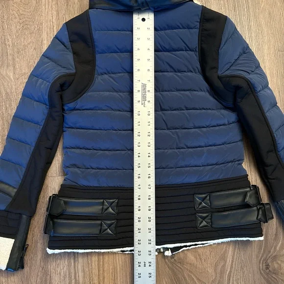 Blanc noir Blue and Black Puffer Jacket with Faux Fur Collar - Picture 6 of 8